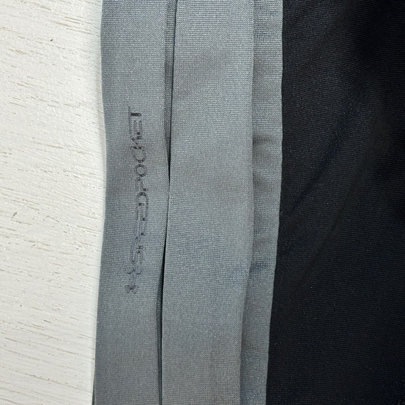 Under Armour Men SpeedPocket Lined Running Shorts 1355426 Gray Size M - Picture 4 of 7